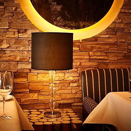Muellers Hotel 3*